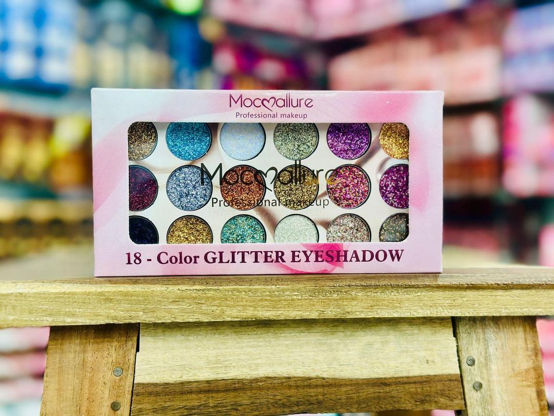 Multicolor Glitter Eyeshadow Palette